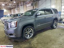 GMC Yukon 2019 6