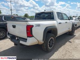 Toyota Tacoma 2025 2