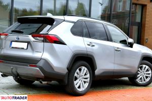 Toyota RAV 4 2020 2.5 178 KM Toyota RAV 4 2020 2.5 178 KM