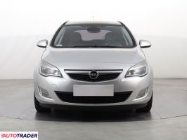 Opel Astra 2012 1.7 108 KM Opel Astra 2012 1.7 108 KM