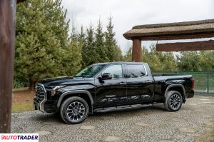 Toyota Tundra 2023 3.4 436 KM