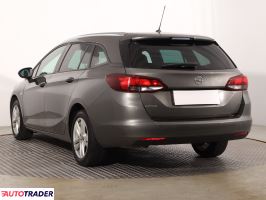 Opel Astra 2020 1.2 128 KM