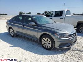 Volkswagen Jetta 2019 1