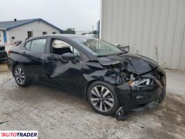Nissan Versa 2020 1