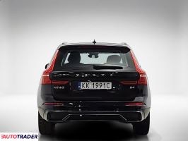 Volvo XC60 2023 2.0 197 KM