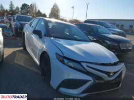 Toyota Camry - zobacz ofertę