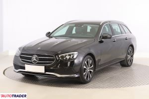 Mercedes E-klasa 2020 2.0 301 KM