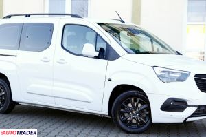 Opel Combo 2022 1.5 100 KM