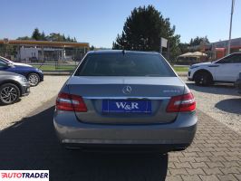 Mercedes E-klasa 2010 5.5 388 KM