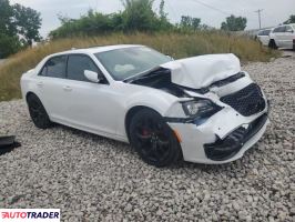 Chrysler 300C 2021 5
