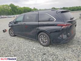 Toyota Sienna 2025 2