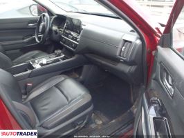 Nissan Pathfinder 2022 3