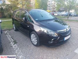 Opel Zafira 2016 1.6 136 KM