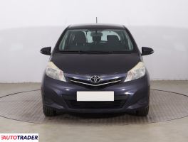 Toyota Yaris 2012 1.3 97 KM