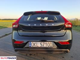 Volvo V40 2017 2.0 120 KM Volvo V40 2017 2.0 120 KM