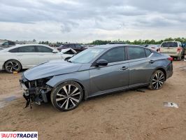 Nissan Altima - zobacz ofertę
