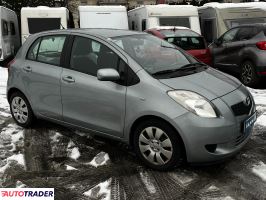 Toyota Yaris 2007 1.3 87 KM