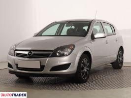 Opel Astra 2012 1.6 113 KM