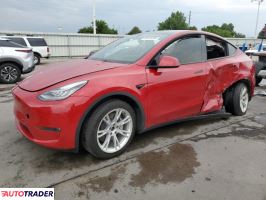 Tesla Model Y 2021 Tesla Model Y 2021