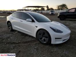 Tesla Model 3 2022
