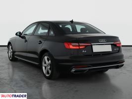 Audi A4 2022 2.0 160 KM