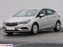 Opel Astra 2018 1.6 108 KM