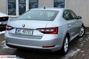 Skoda Superb 2019 1.5 150 KM