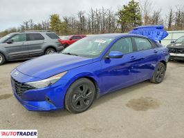 Hyundai Elantra - zobacz ofertę