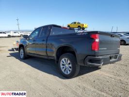 Chevrolet Silverado 2019 4