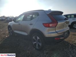 Volvo XC40 2024 2