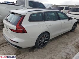 Volvo V60 2023 2