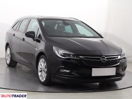 Opel Astra - zobacz ofertę