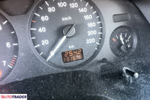 Opel Zafira 2002 1.6 100 KM