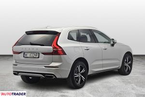 Volvo XC60 2018 2.0 150 KM