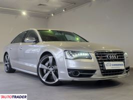 Audi S8 2012 4.0 520 KM