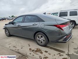 Hyundai Elantra 2025 2