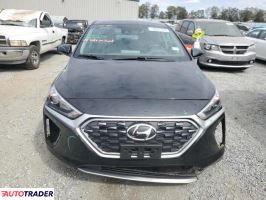 Hyundai IONIQ Hybrid 2020 1