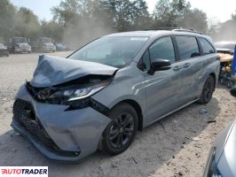 Toyota Sienna 2025 2