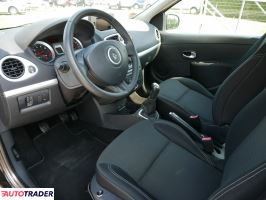 Renault Clio 2012 1.1 100 KM