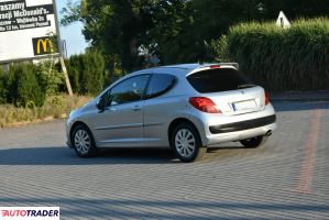 Peugeot 207 2008 1.6 109 KM