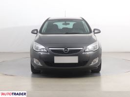 Opel Astra 2012 1.4 138 KM