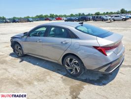 Hyundai Elantra 2025 1