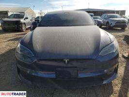 Tesla Model S 2022