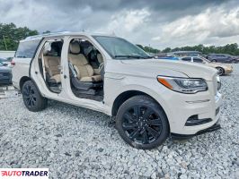 Lincoln Navigator 2022 3