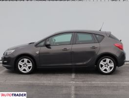 Opel Astra 2013 1.4 118 KM