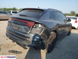 Audi Q8 2021 4