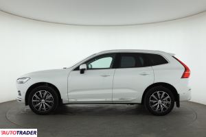 Volvo XC60 2019 2.0 246 KM