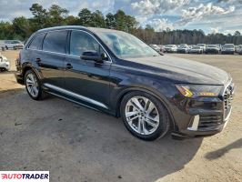 Audi Q7 2021 3