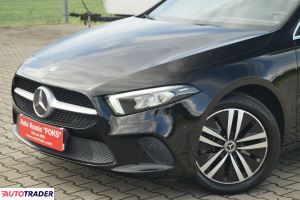 Mercedes A-klasa 2021 1.3 218 KM