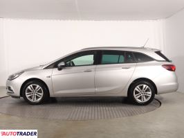 Opel Astra 2019 1.6 134 KM